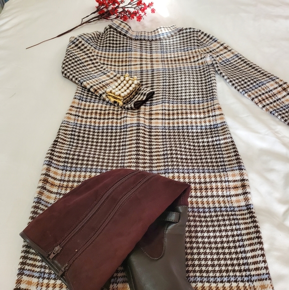 Ann Taylor Chic Sweater Dress - Picture 3 of 6